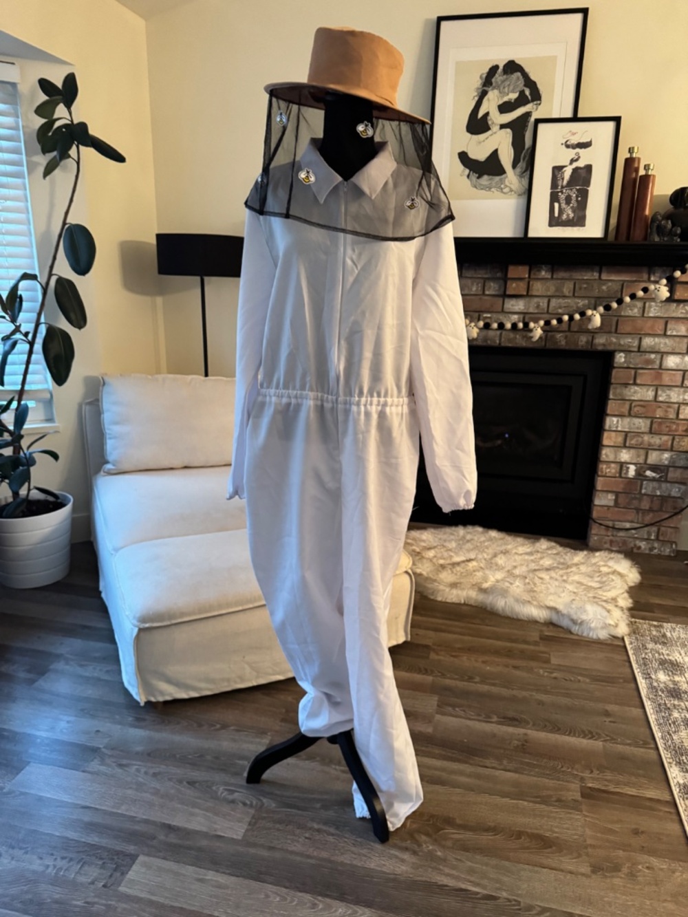Beehive & Beekeeper Halloween Costume Set – Couples Costume / Funny Costume - Picture 5 of 11